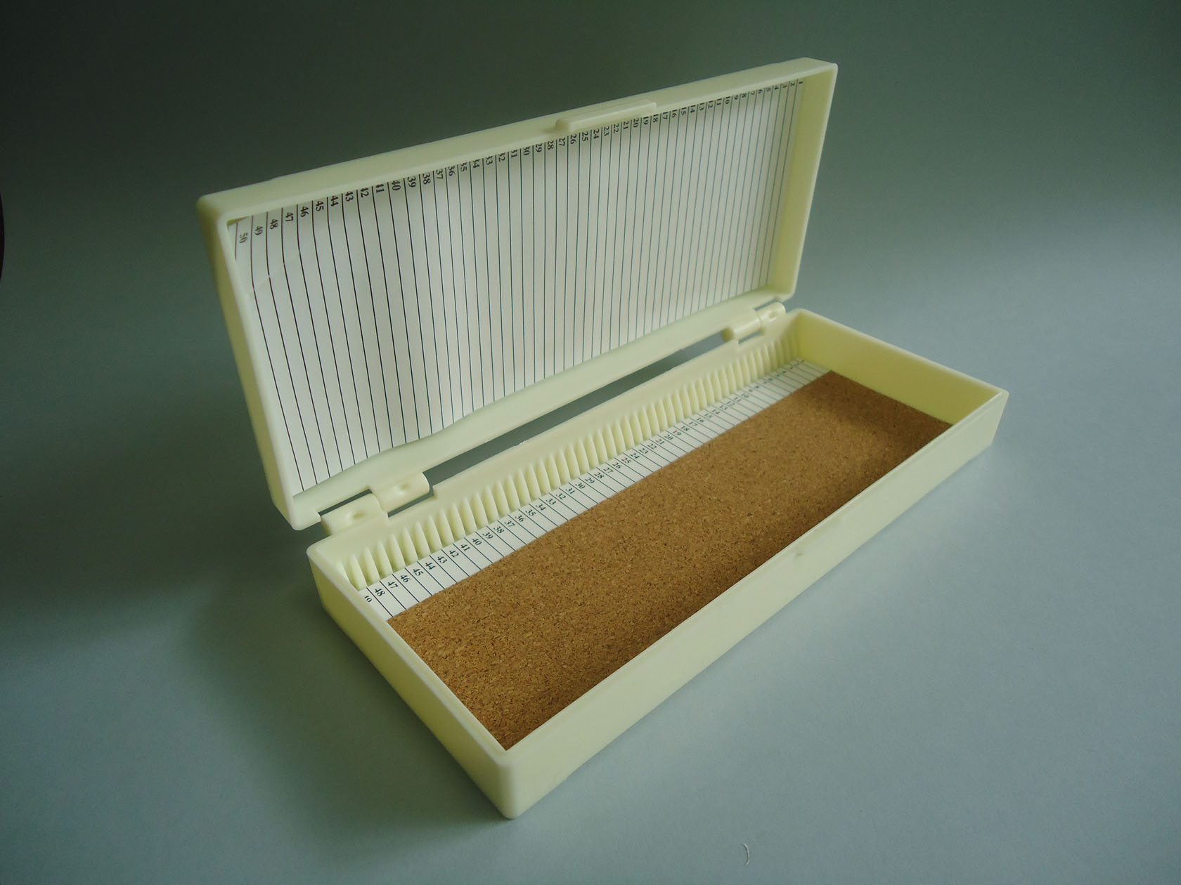 Cajas para preparaciones microscópicas: Caja para 50 preparaciones microscópicas Cajas para preparaciones microscópicas: Caja para 50 preparaciones microscópicas